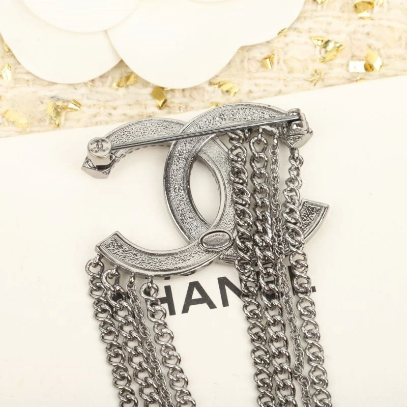 Chanel Brooches TechFriendly 224314