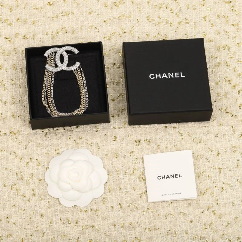 Chanel Brooches MultiPurpose 224312