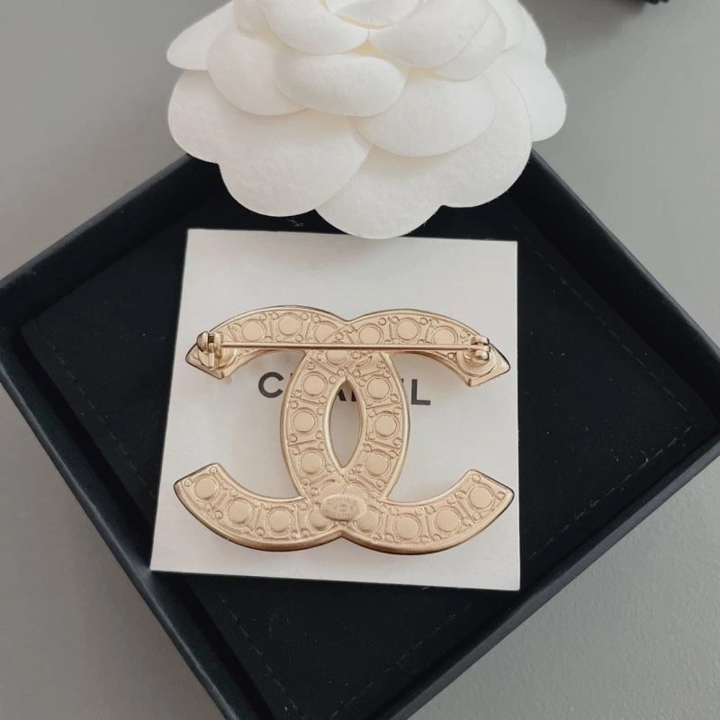 Chanel Brooches Lightweight 223197
