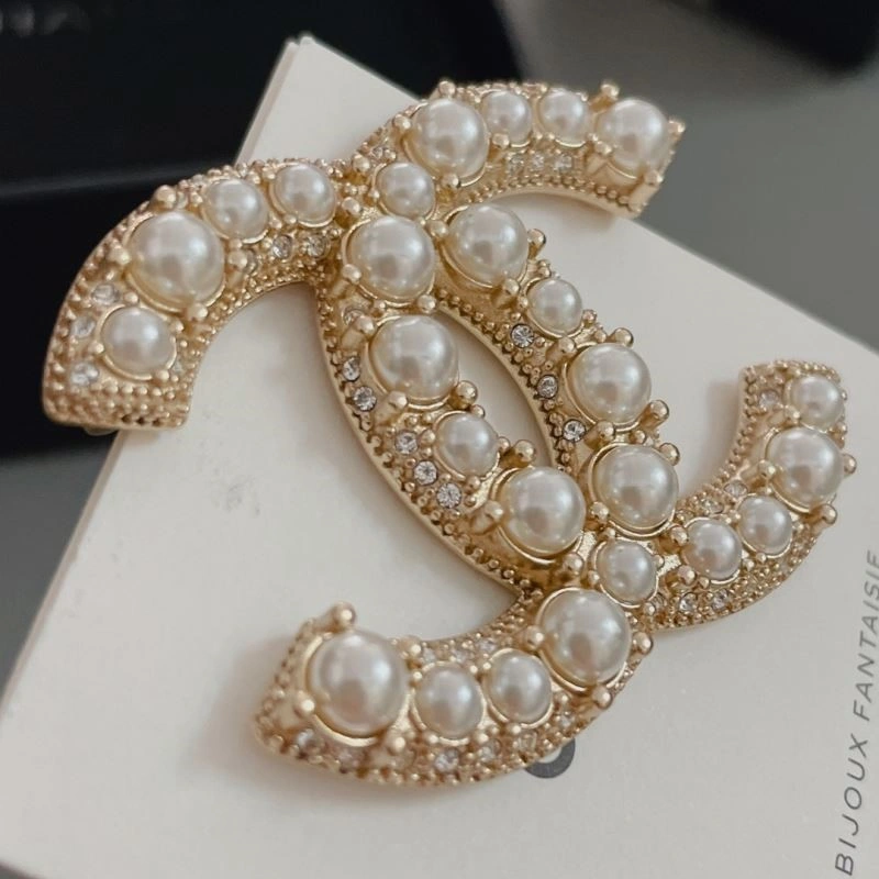 Chanel Brooches Lightweight 223197