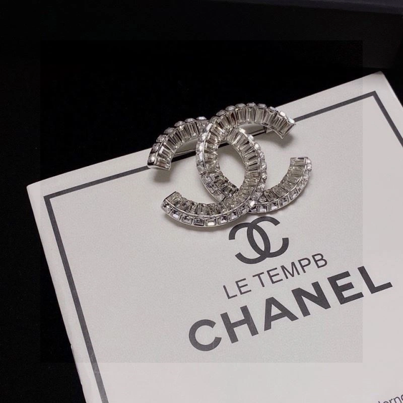 Stretchable Chanel Brooches 223186