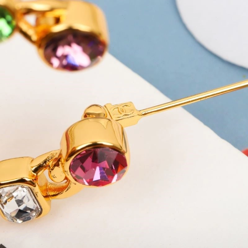 HighPerformance Chanel Brooches 223193