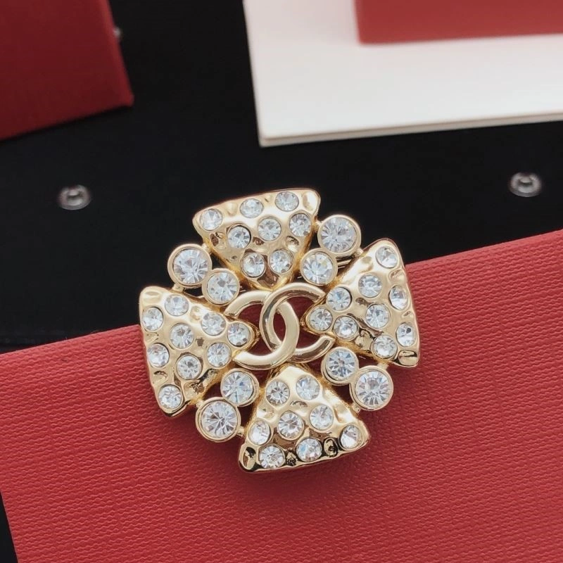 Chanel Brooches Packable 223184