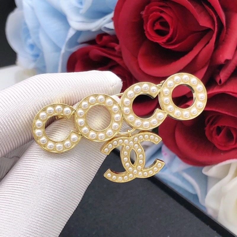 Chanel Brooches RelaxedFit 223183