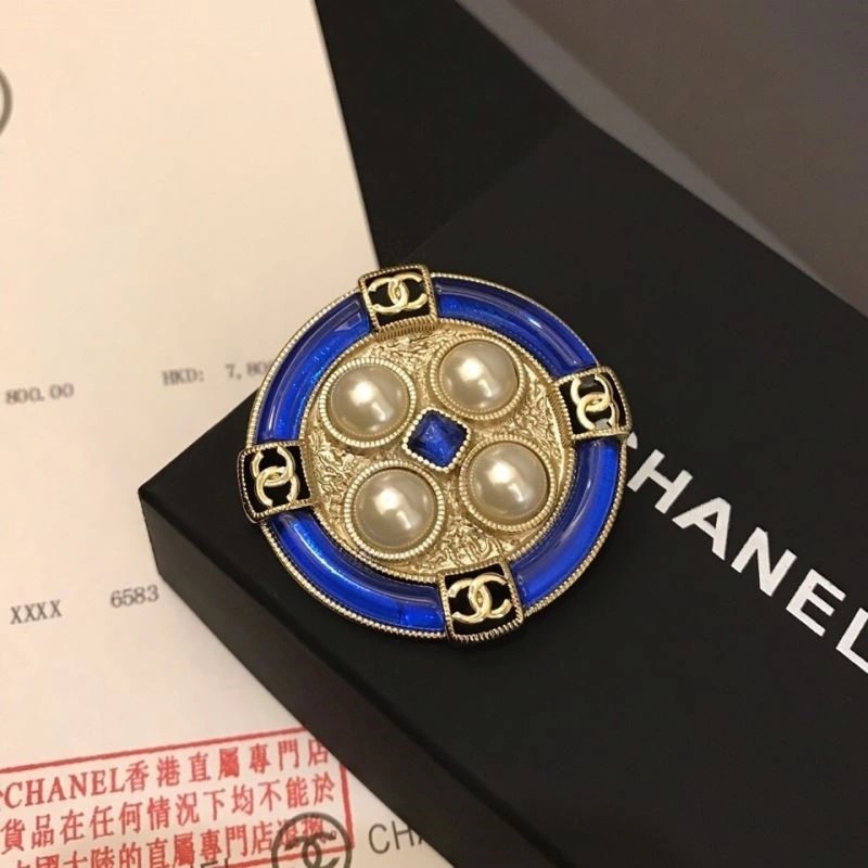Chanel Brooches UrbanStyle 223174