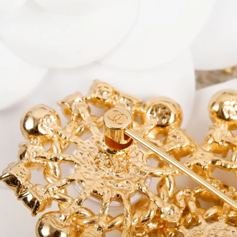 AllSeason Chanel Brooches 223163
