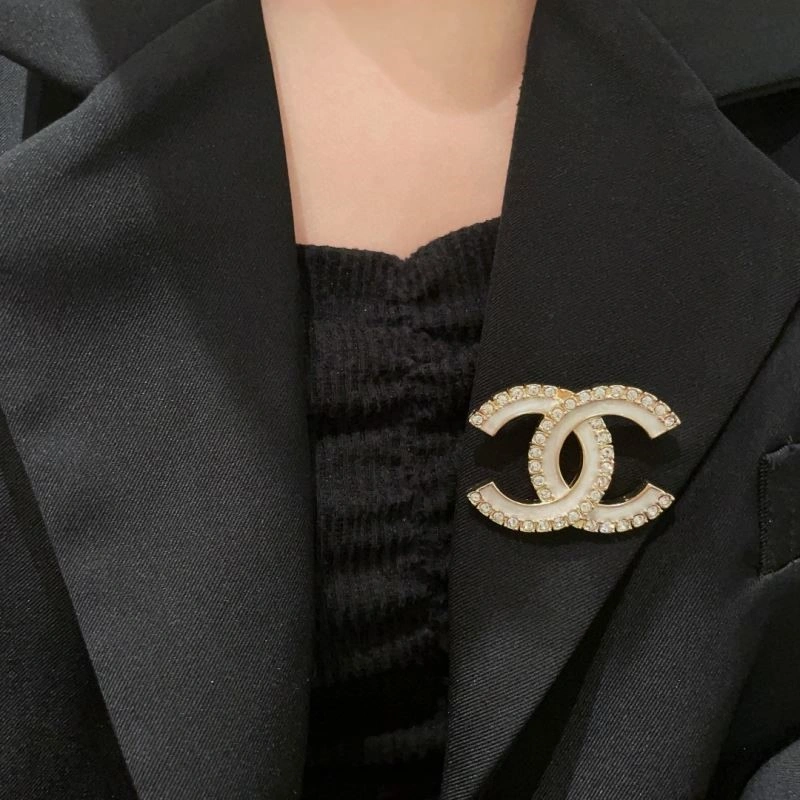 Chanel Brooches Fashionable 223156