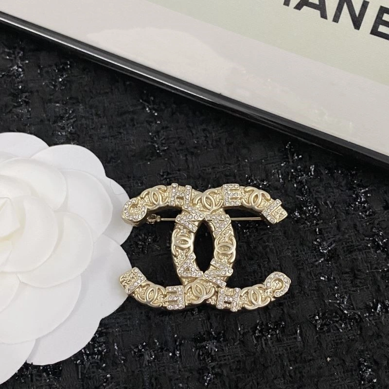 Chanel Brooches Premium 223165