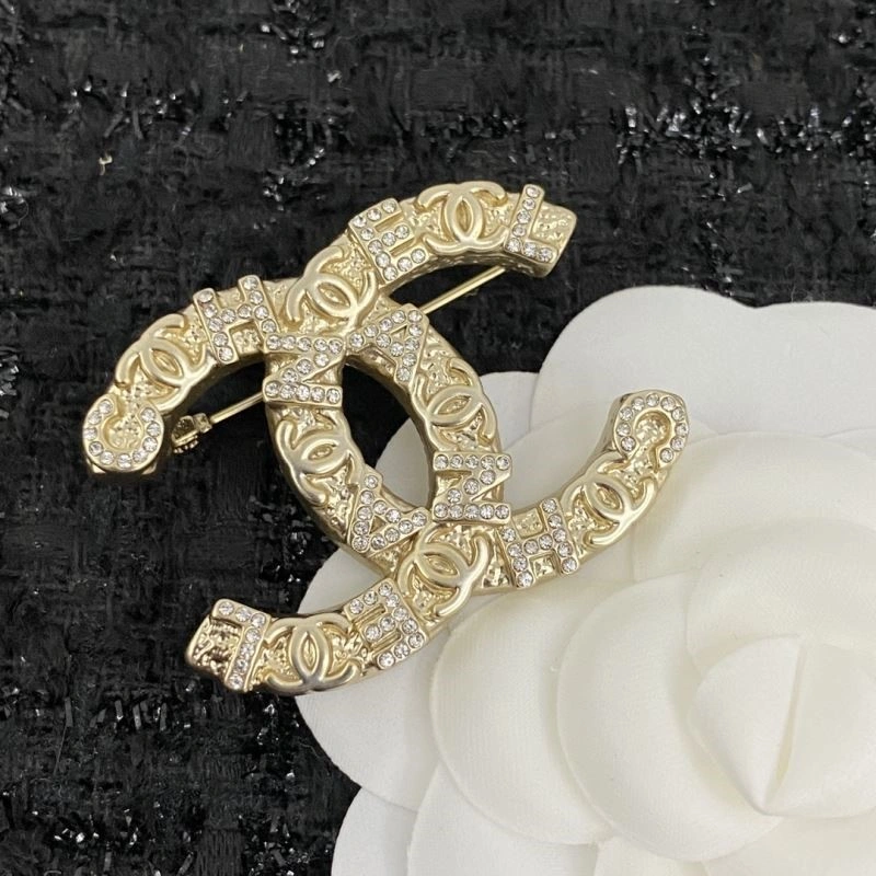 Chanel Brooches Premium 223165