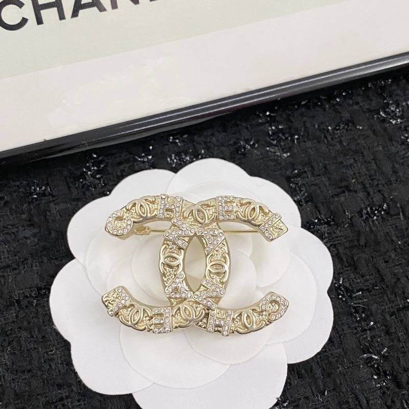 Chanel Brooches Premium 223165