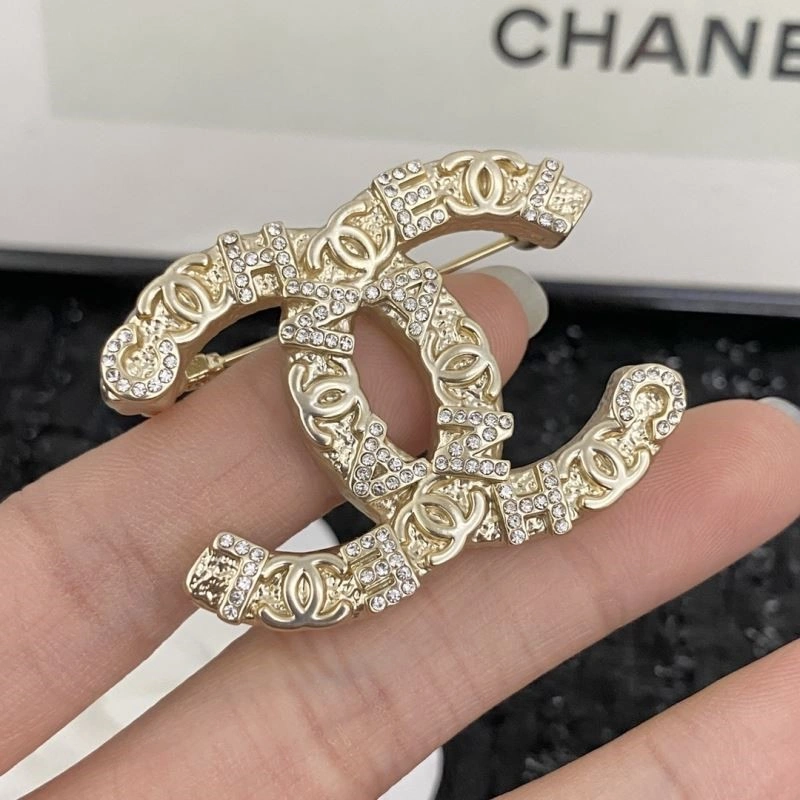 Chanel Brooches Premium 223165