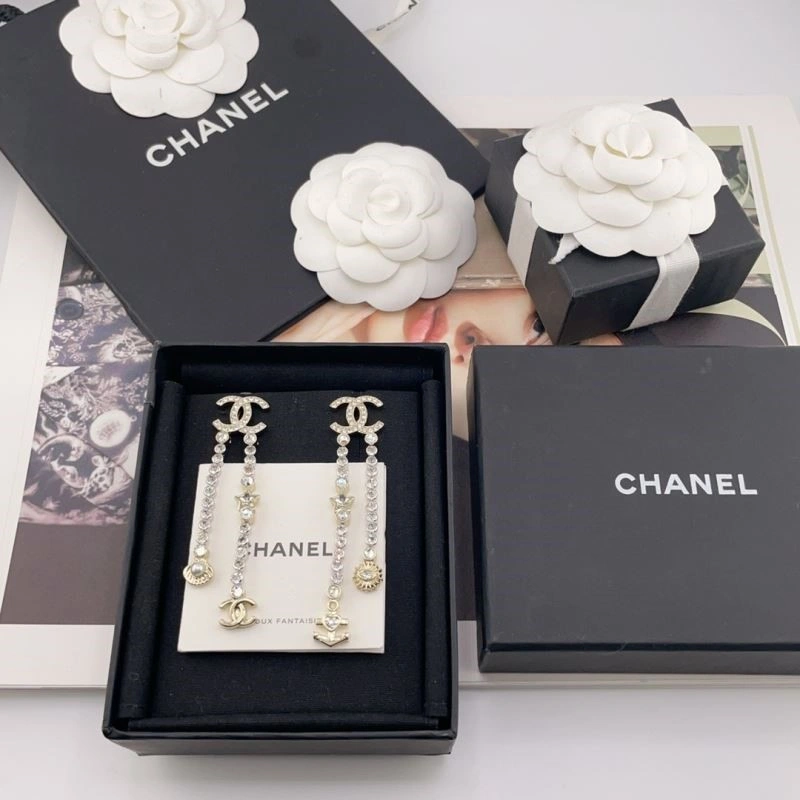 Chanel Brooches Effortless 223157
