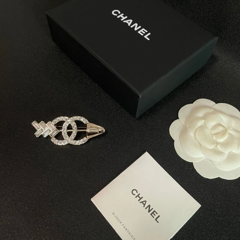 Chanel Brooches Neat 223179