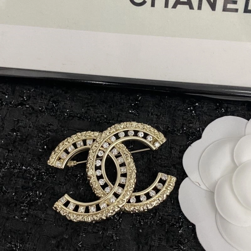 FreshLook Chanel Brooches 223164