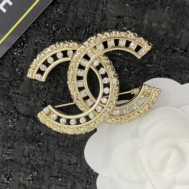 FreshLook Chanel Brooches 223164