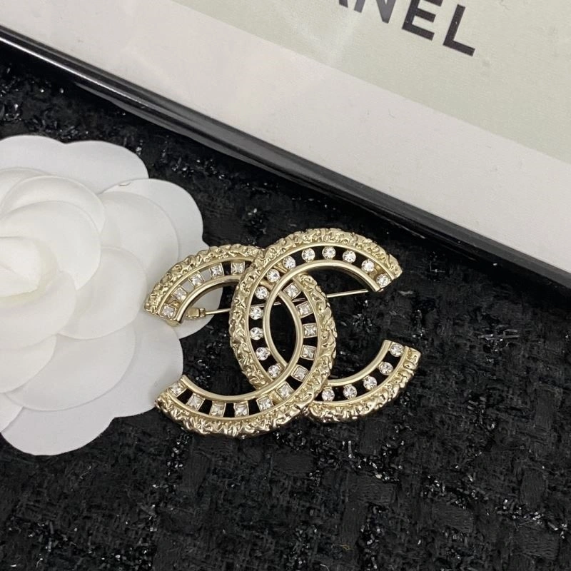 FreshLook Chanel Brooches 223164