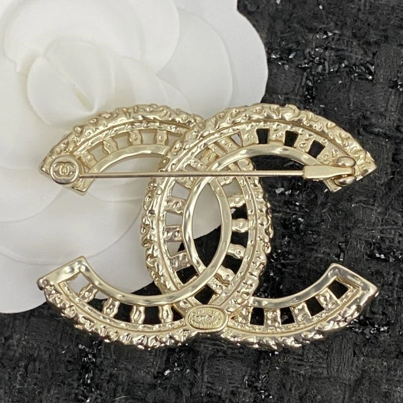 FreshLook Chanel Brooches 223164