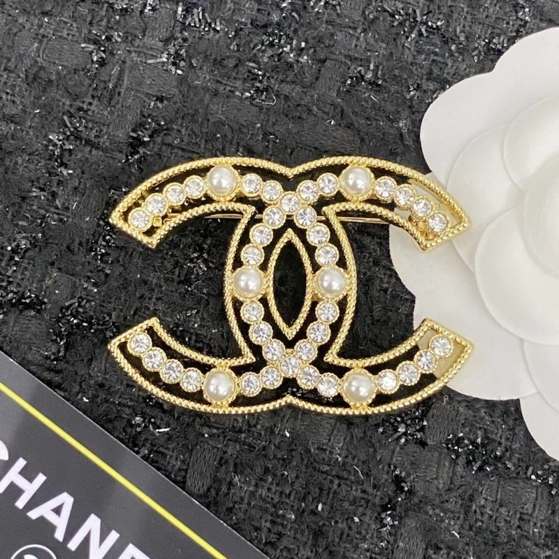 FastDry Chanel Brooches 223208