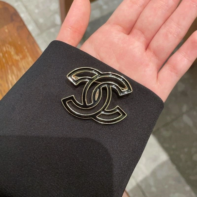 Chanel Brooches GoAnywhere 223176