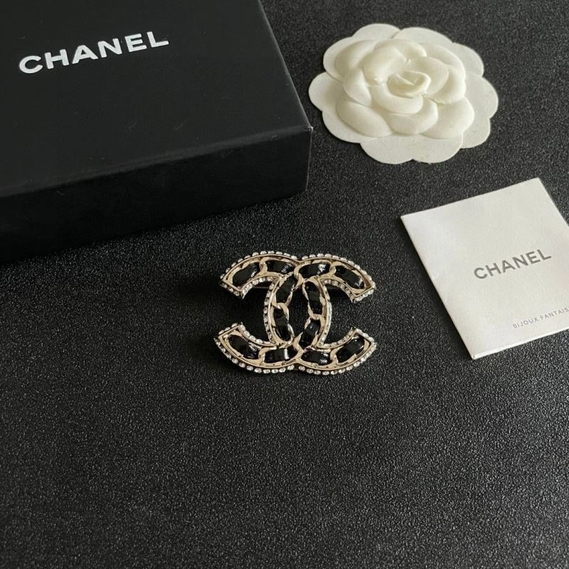 Chanel Brooches SmoothTexture 223162