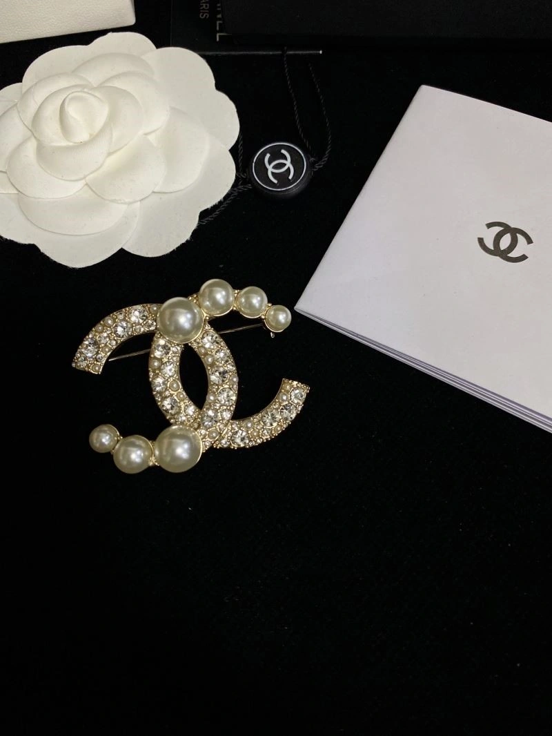 Chanel Brooches WrinkleFree 223147