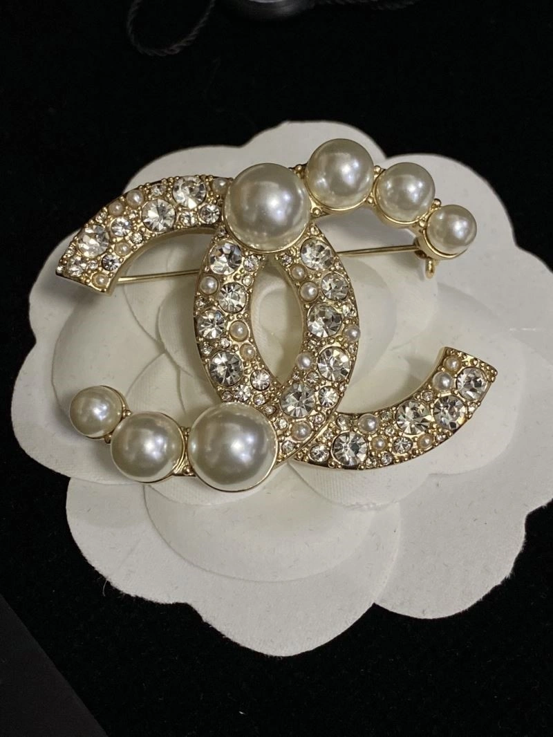 Chanel Brooches WrinkleFree 223147