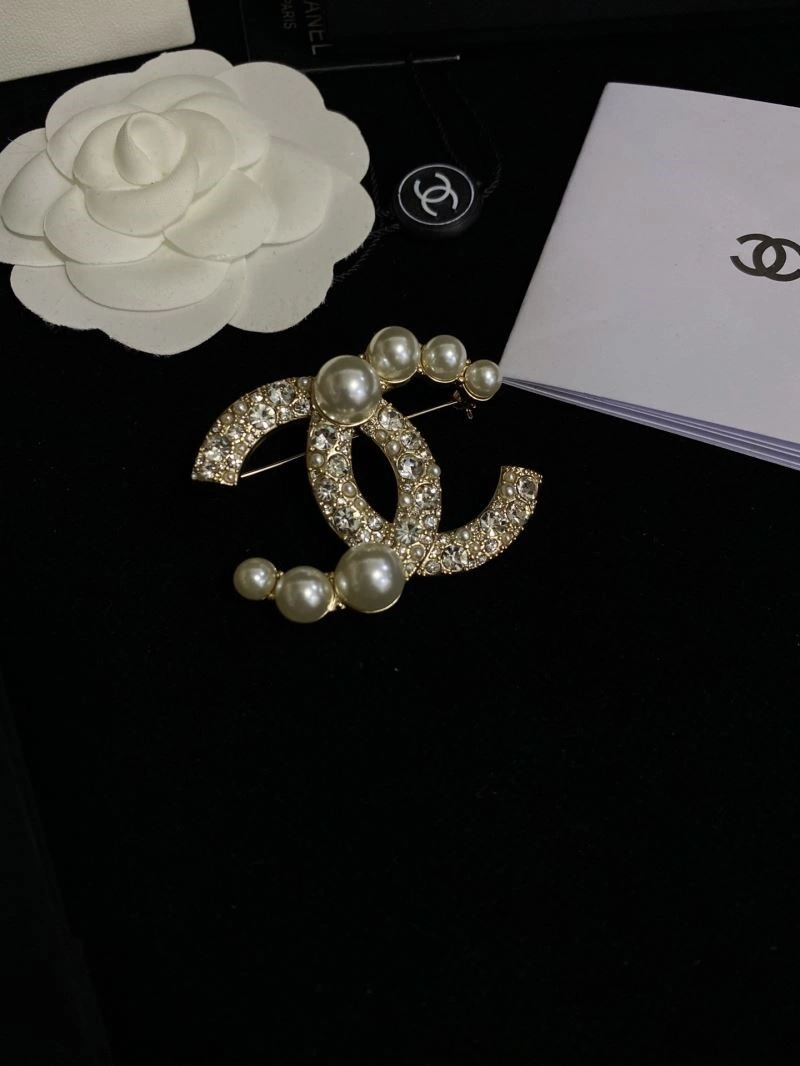 Chanel Brooches WrinkleFree 223147