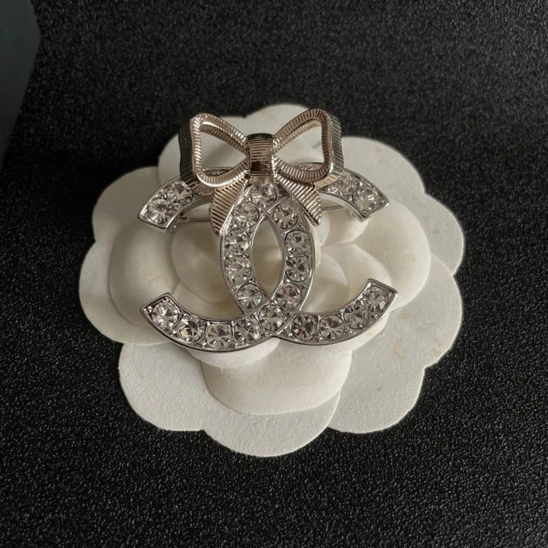 Chanel Brooches WrinkleFree 223152