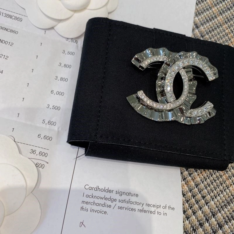 Chanel Brooches MoistureWicking 223145