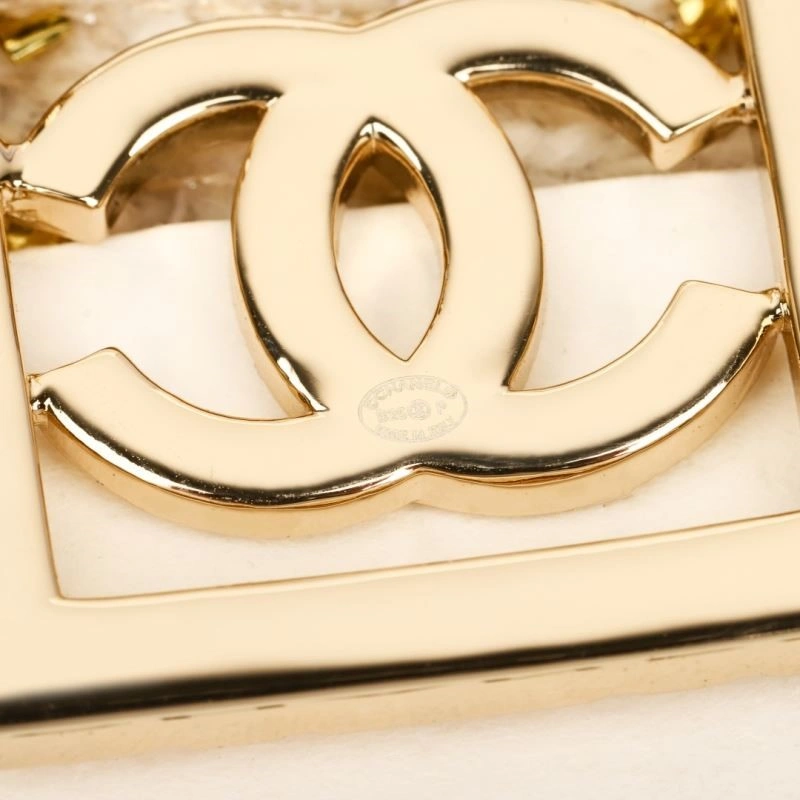 Chanel Brooches Resilient 223149