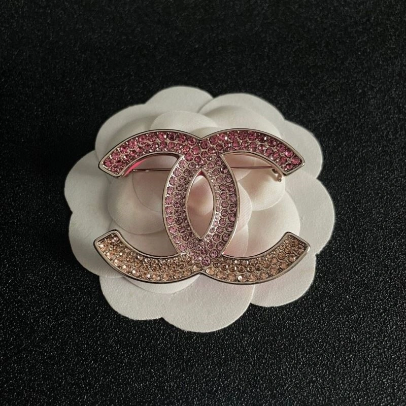 Chanel Brooches Packable 223128