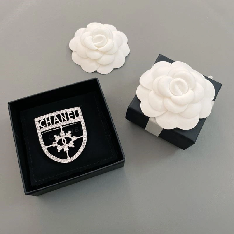 Chanel Brooches Reliable 223133