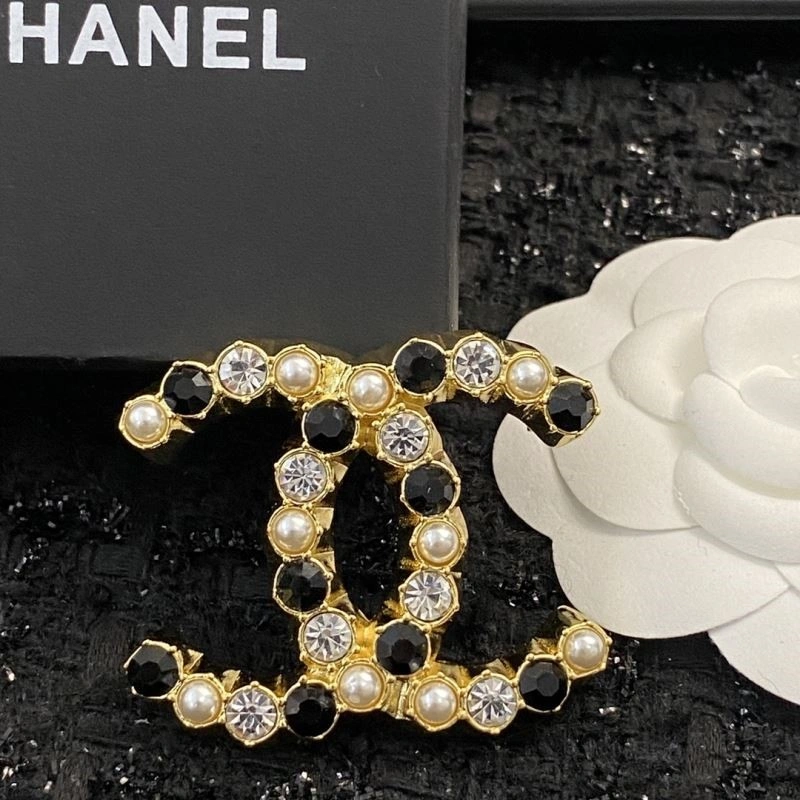 Chanel Brooches Tailored 223236
