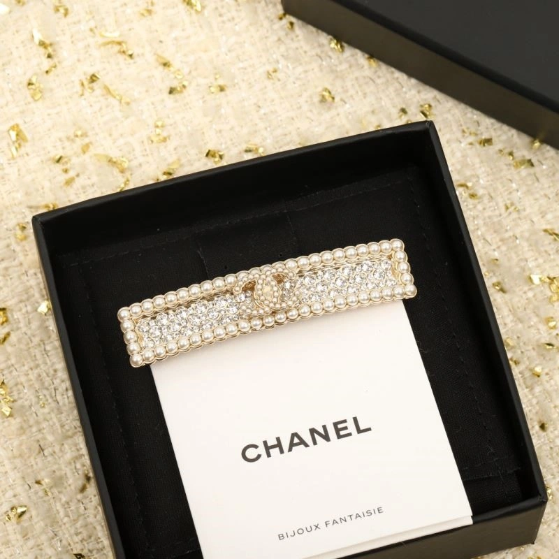 Durable Chanel Brooches 223138