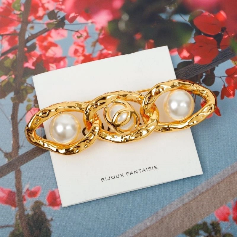 Chanel Brooches Original 223119