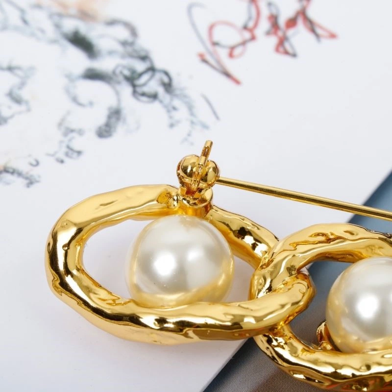 Chanel Brooches Original 223119