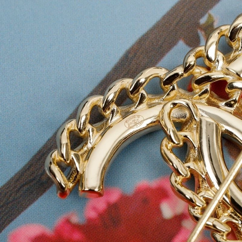 Chanel Brooches Effortless 223109