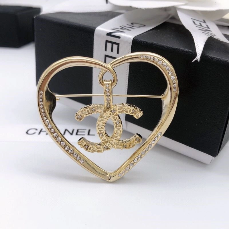 Chanel Brooches Lightweight 223118