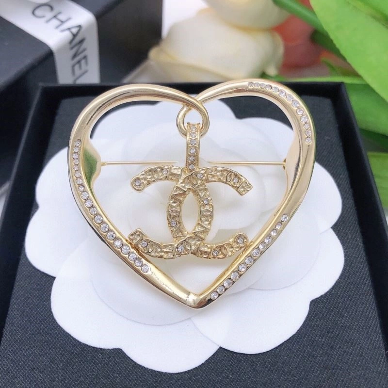 Chanel Brooches Lightweight 223118