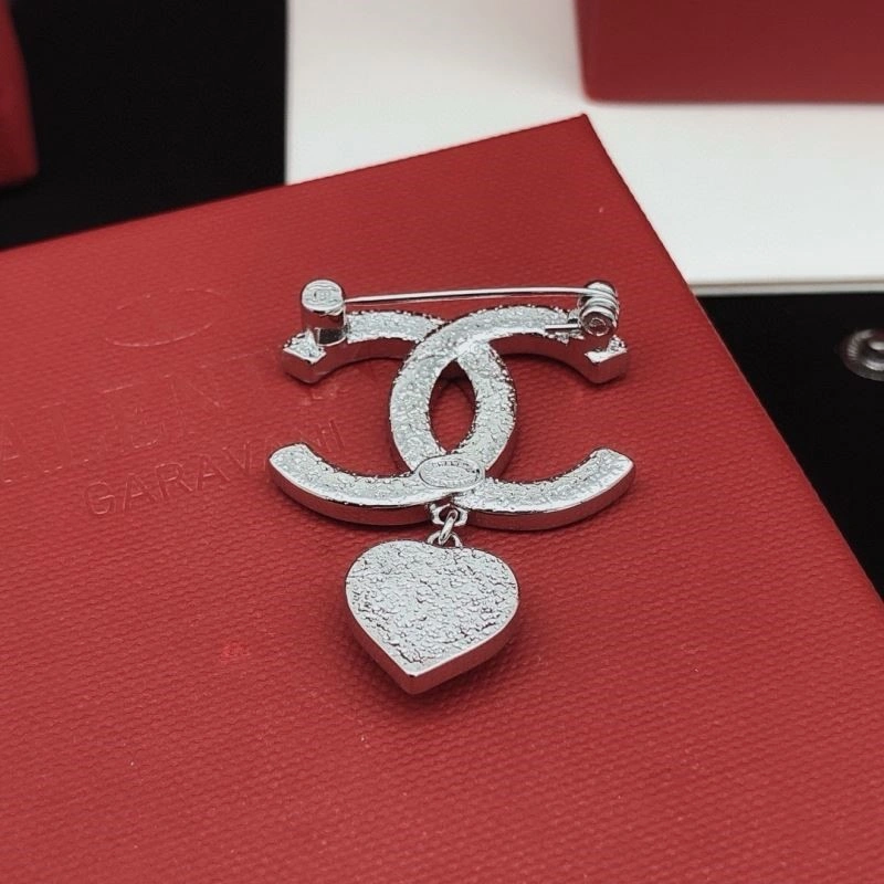 Upgraded Chanel Brooches 223111