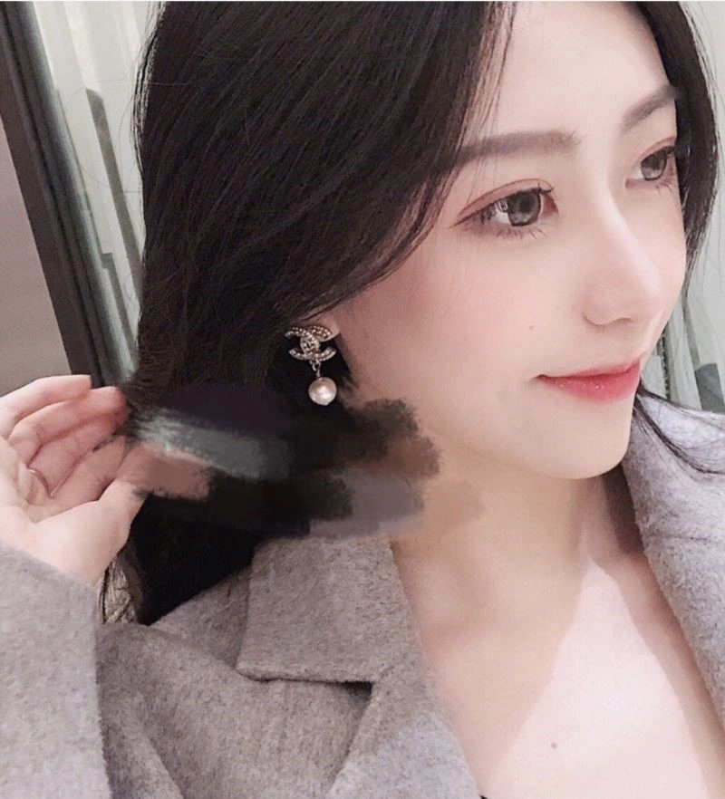 Upgraded Chanel Brooches 223111