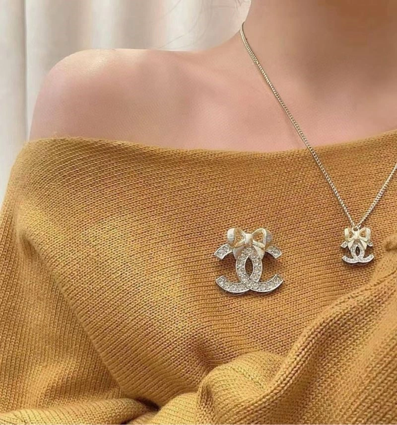 Chanel Brooches Classic 223099
