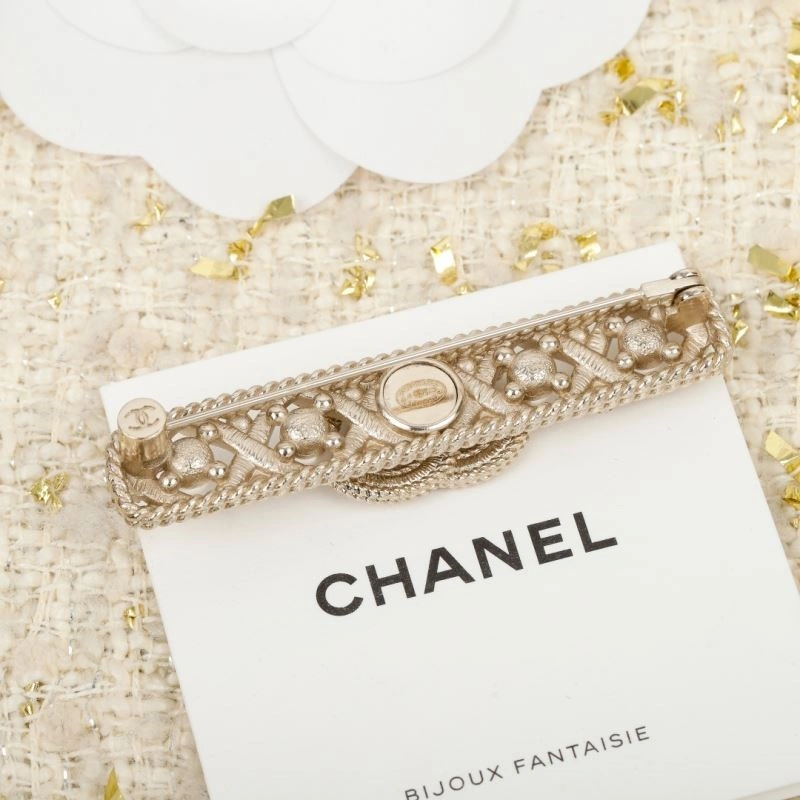 Chanel Brooches Comfortable 223105