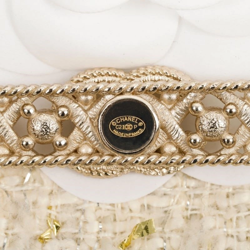 Chanel Brooches Comfortable 223105
