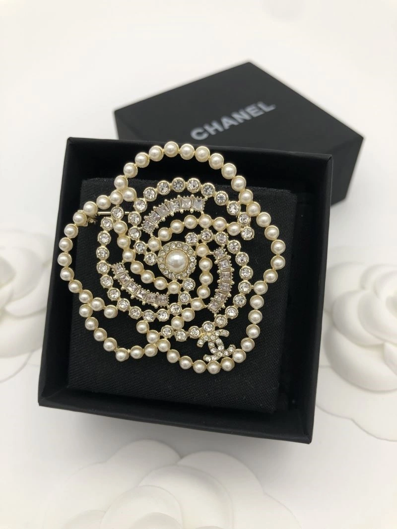 Chanel Brooches HighQuality 223112