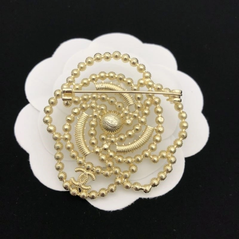 Chanel Brooches HighQuality 223112