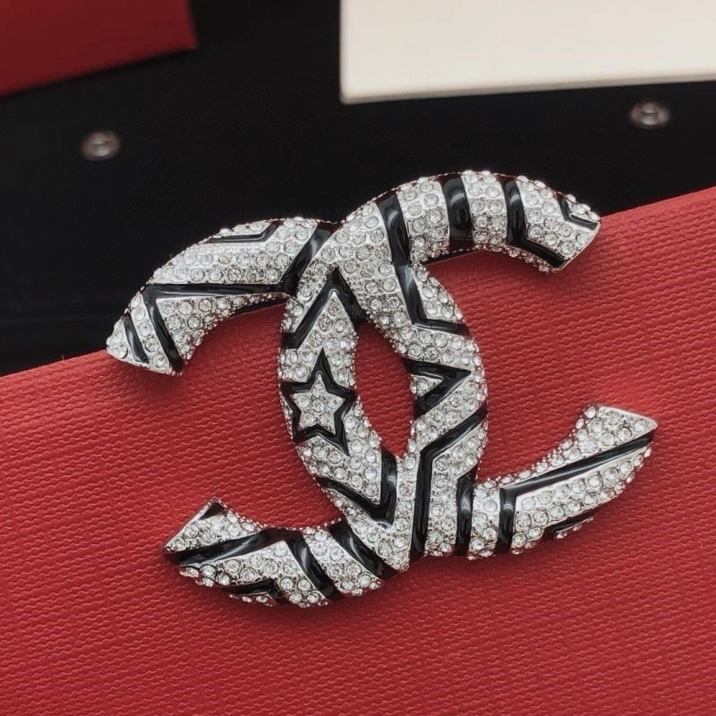 Chanel Brooches Flexible 223089