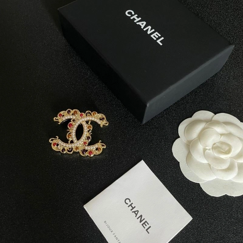 Chanel Brooches Sleek 223086