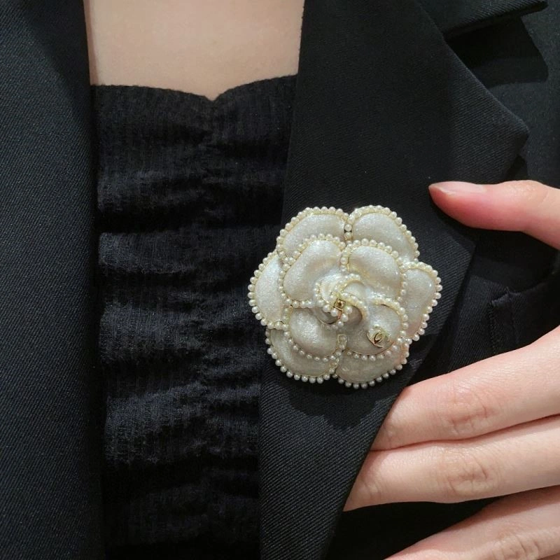 Chanel Brooches SoftTouch 223087