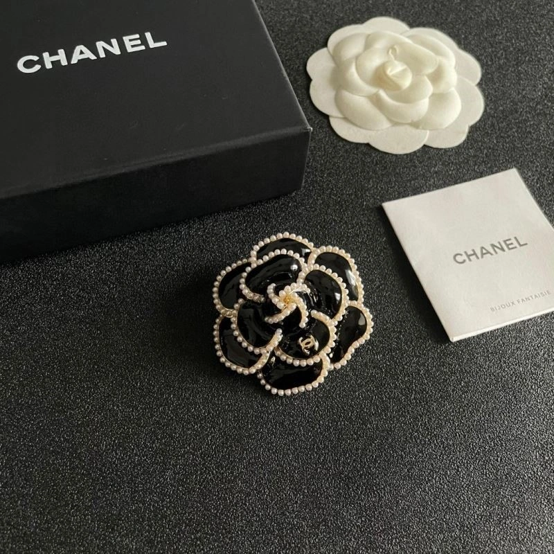 Chanel Brooches Original 223091